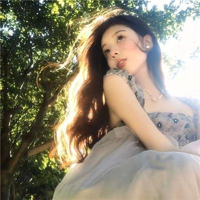 红。白。蓝