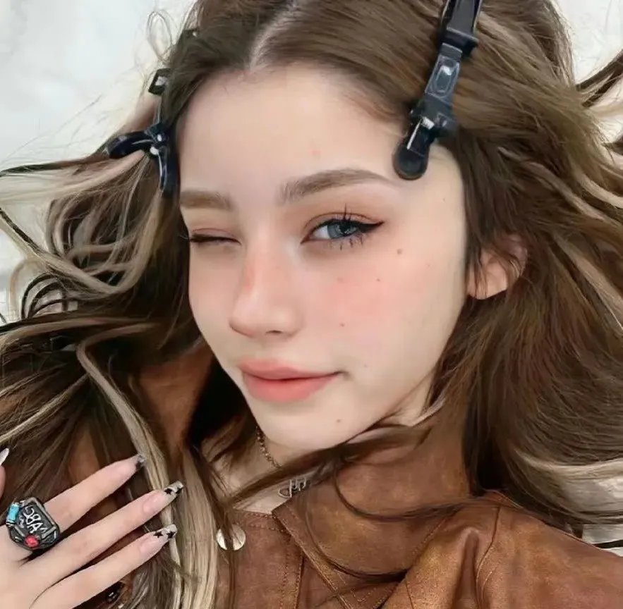 旷课检查员